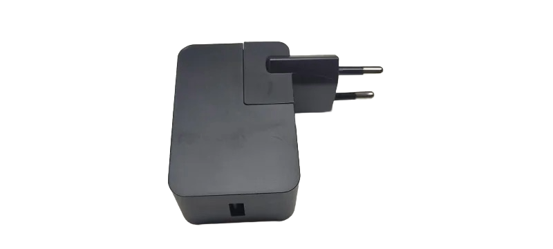 Microsoft 13W Adapter