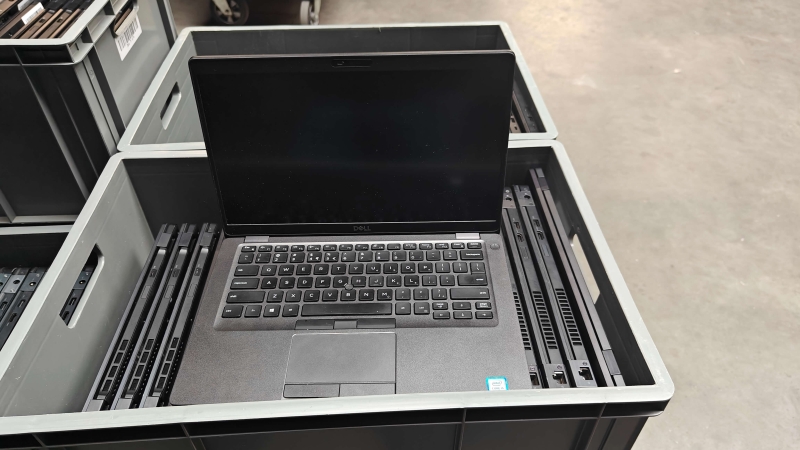 194x Dell Laptops mix